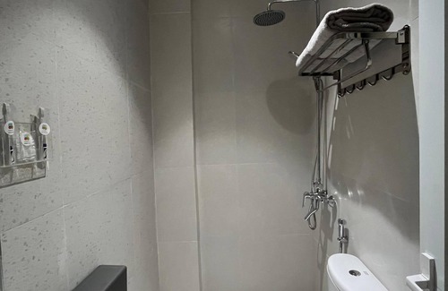 Medan Hotel | The Quadrant Hotel KNO