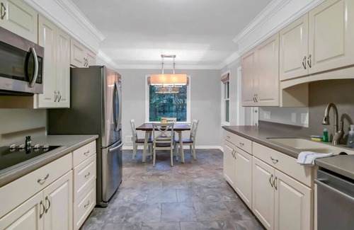 Harbison Casa | The Quail's Nest of Harbison | Sleeps 8