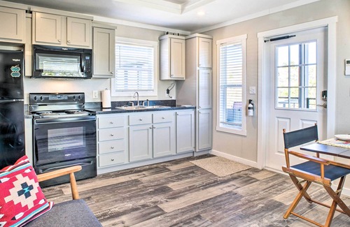 Tyrone Casa | ‘The Quail’ - Silver City Retreat with Views!