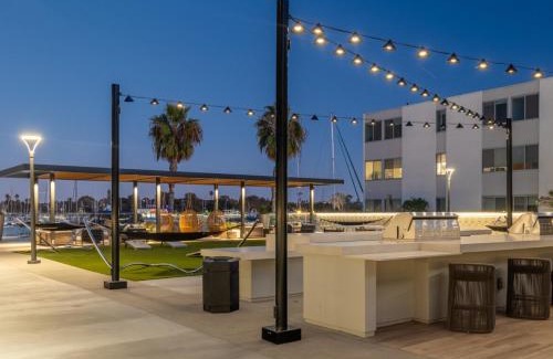 Marina del Rey Apartamento | The Quartz Nook - Elegant 1BR Zen garden View Marina Side