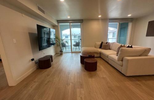 Marina del Rey Apartamento | The Quartz Nook - Elegant 1BR Zen garden View Marina Side