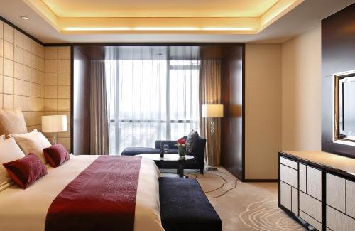 Pudong Hotel | The QUBE Hotel Shanghai -Close to Pudong International Airport and Disney Land