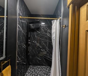 Sturgeon Bay Apartamento | The Queen