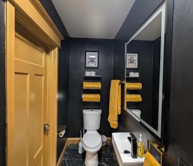 Sturgeon Bay Apartamento | The Queen