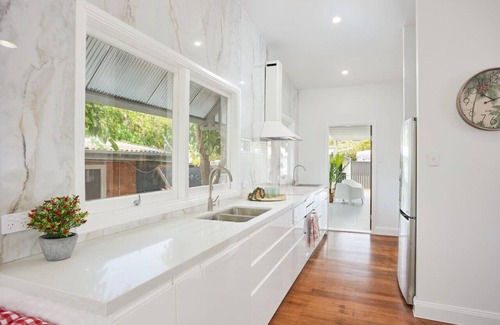 Labrador Apartamento | The Queenslander! Bright - Breezy - Beautiful