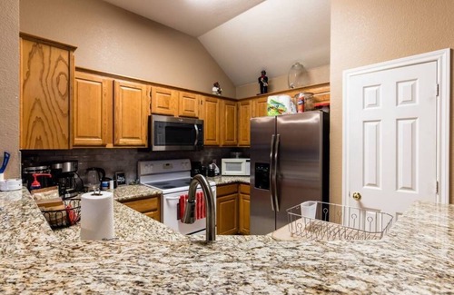 Denton Casa | La escapada tranquila cerca de I-35 / UNT / TWU !!
