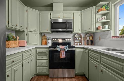 Upland Apartamento | The Quirky Bloom-Whimsical Guest house