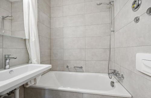 Gundeldingen Apartamento | The R Apartment Otilia