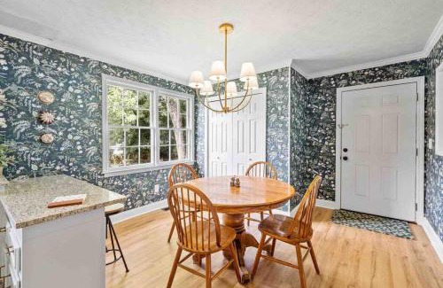 Travelers Rest Casa | The Rabbit Hole