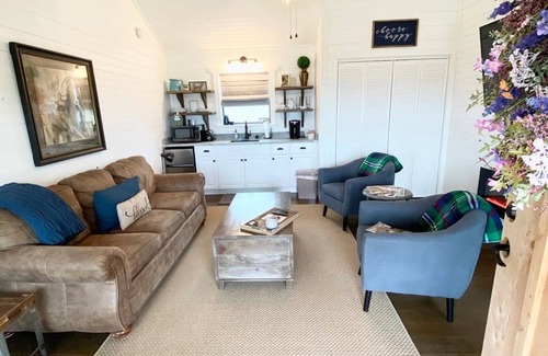 Fredericksburg Cabina | The Ranch@Fredericksburg - The Blue Bonnet - 2BD/2BA