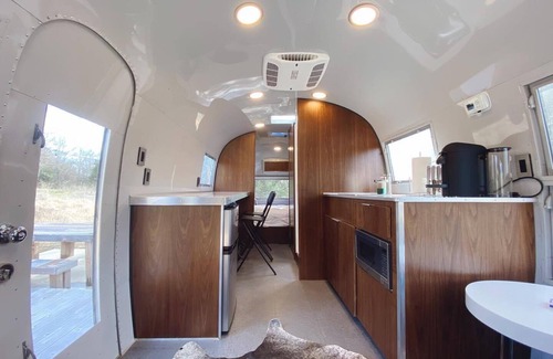 Ennis Alquiler De RV | The Range Vintage Trailer Resort