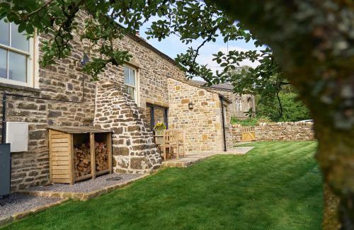 Yockenthwaite Casa | The Reading Rooms