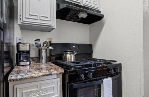 Brentwood Apartamento | The Red Room