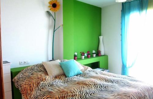Churriana de la Vega Apartamento | THE RED TERRACE PENTHOUSE A 7Km CITY CENTER GRANADA