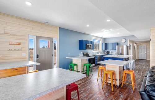 Hayward Casa | The Red Walleye: A Big Home on Big Fish Golf Course - Sleeps 22!