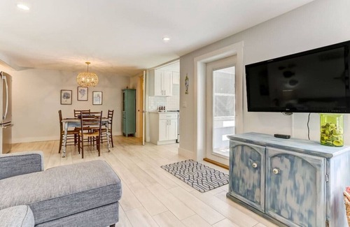 Fernandina Beach Condominio | The Reef | Cozy Hideaway | Private Patio | Located Steps from the Beach