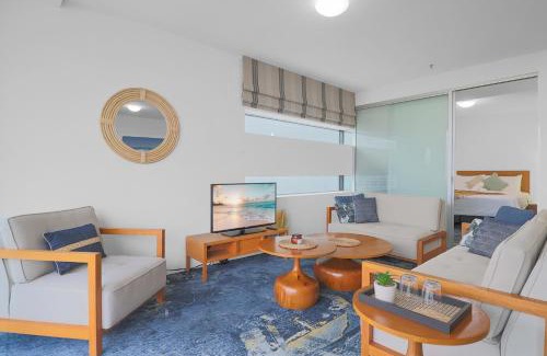 Cairns Central Business District Apartamento | The Reef Pad, ideally located with a stellar view!