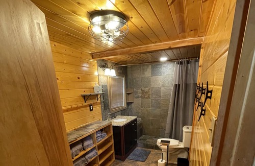 Vestaburg Cabaña | The Reel House - Family A-Frame on Dickerson Lake