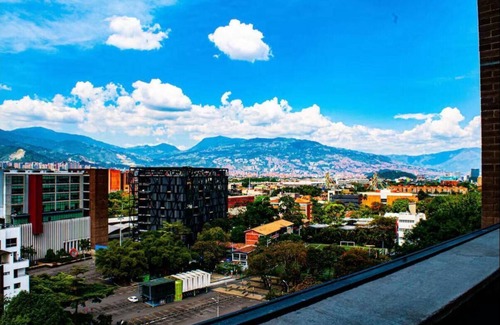 La Aguacatala Apartamento | The Remote Work Dream