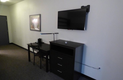 Big Lake Condominio | The Republic Hotel