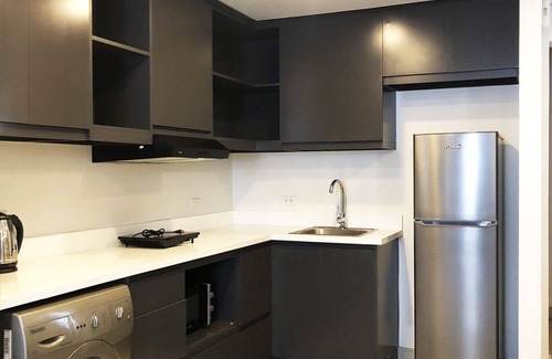 Bonifacio Global City Hotel | The Residences at BCCT
