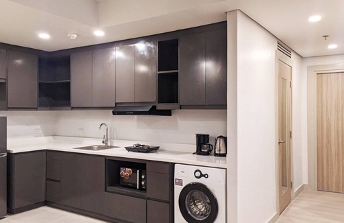Bonifacio Global City Hotel | The Residences at BCCT