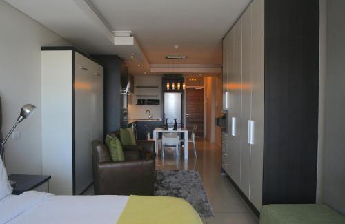 Century City Apartamento | The Residences at Crystal Towers