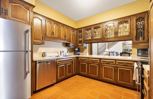 Frankenmuth Casa | The ResidenZ at Bavarian Inn - Historic Estate located in downtown Frankenmuth