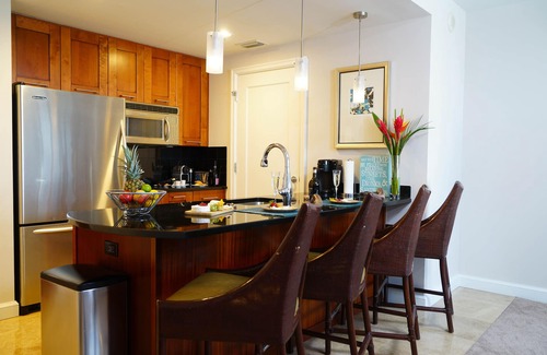Singer Island Condominio | The Resort at Singer Island hotel condominio 3800 N Ocean Dr 2/2 Ocean View Upgraded