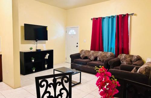 Montego Bay Casa | The Rest Stop- Gated Community-24 Hrs Security