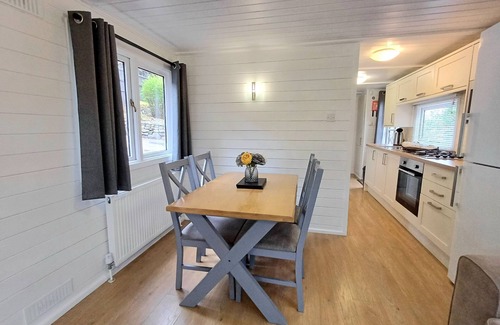 Troutbeck Bridge Cabina | The Retreat - a holiday lodge that sleeps 4 guests in 2 bedrooms