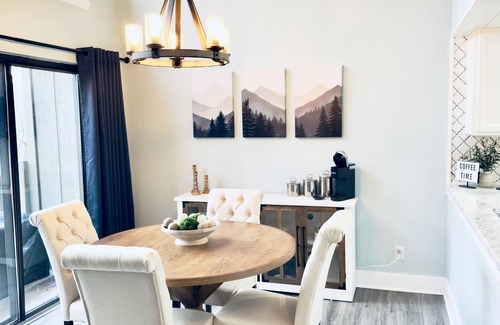 Avoca Condominio | The Retreat - At Lake Monroe. No Cleaning Fees.