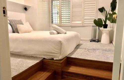 Bondi Beach Apartamento | The Retreat : Beachfront View + Parking