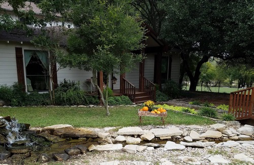 Rainbow Casa | The Retreat Center en Brazos House Retreat cerca de Glen Rose, Texas
