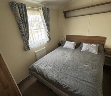 Chapel Saint Leonards Apartamento | The Retreat 30, pet friendly & WiFi - Golden Palm Resort - Meadow Lakes Caravan & Lodge Hire