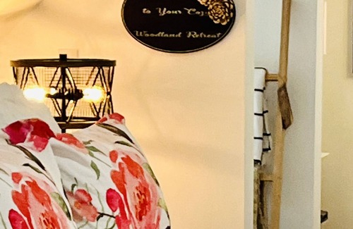 Ste Genevieve Apartamento | The Retreat Hosted by The Woodworker's Wife