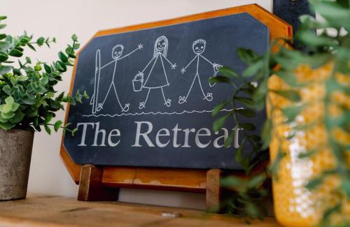 Pembroke Chalet De Esquí | The Retreat - Short walk from beach parking