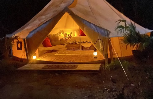 New Caney Cabaña | The Retreat