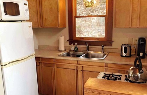 Jefferson Casa | The Rhododendron Retreat