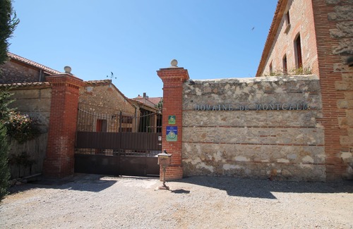 Thuir Casa | La casa rural Ribéral en el Domaine de Montcalm
