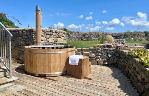 St Just Casa | The Riblows, Cape Cornwall