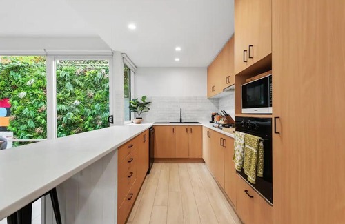 Richmond Casa | The Richmond House by Ready Set Stay