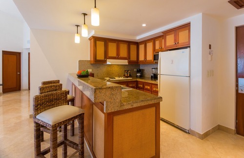 Marina Complejo | The Ridge at Playa Grande