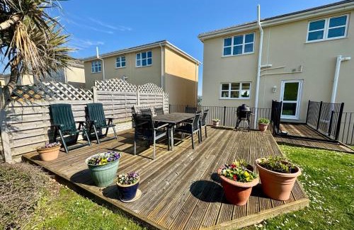Trearddur Bay Casa | The Rise-5 Bed-4 Bath-Family-Beach-Home
