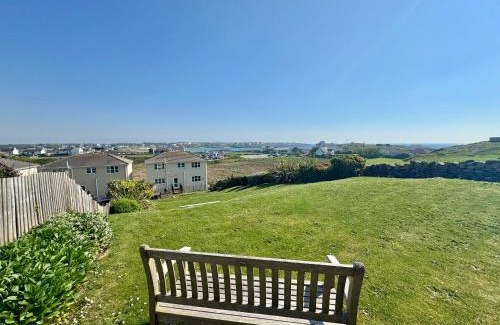 Trearddur Bay Casa | The Rise-5 Bed-4 Bath-Family-Beach-Home