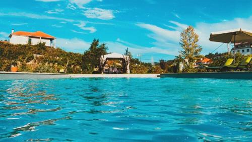 Sao Tiaguinho Casa | THE RIVER HOUSE - Termas Guesthouse