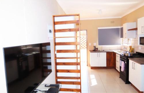 Lobamba Apartamento | The River Boutique Inn