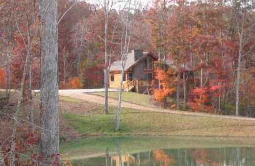 Lula Cabina | La cabina de Río En Grove River Ranch