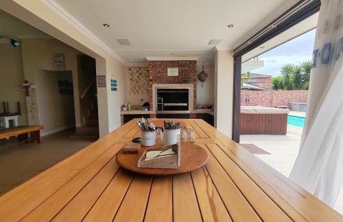 Colchester Casa | The River House - Main House