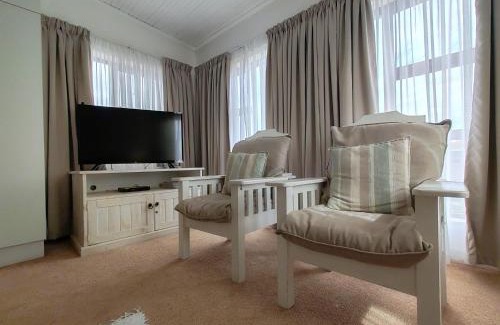 Colchester Casa | The River House - Main House